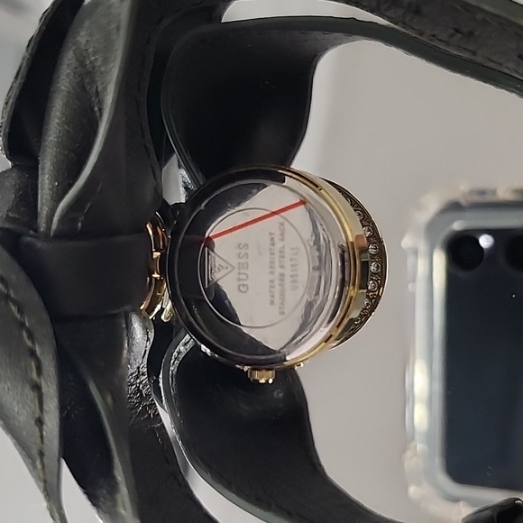 Guess Leather Bow Watch - Picture 5 of 7